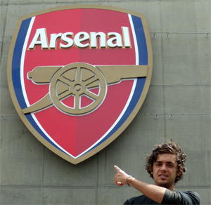 Jorge Visits the Arsenal Stadium